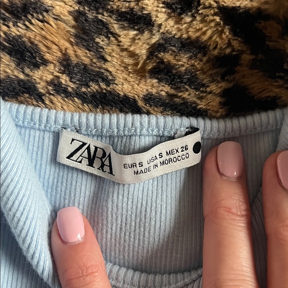 ZARA Light Blue Ribbed Crop Top - Picture 3 of 3